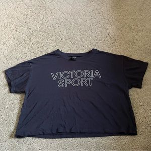 NWOT Women’s Victoria’s Secret Victoria Sport Cropped Top size Small in Black